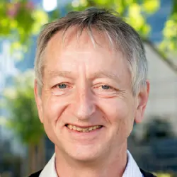 Portrait of Geoffrey Hinton